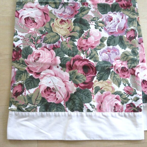 Vintage Westpoint Stevens King Pillowcases Floral Set Of 2 Made In USA Cottage - Picture 2 of 9